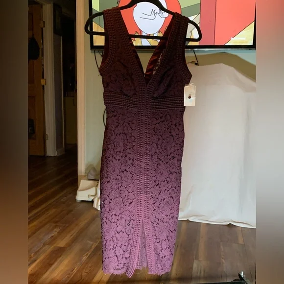 BARDOT Morgan Front Slit Lace Cocktail Dress in Dark Purple Size 2 XS - Picture 10 of 11